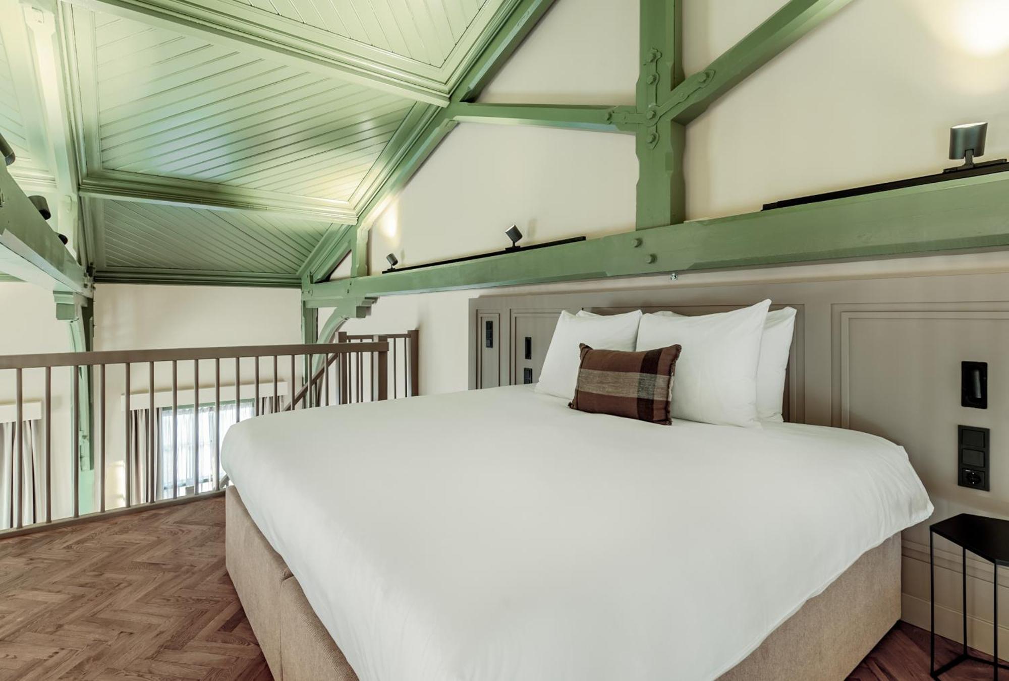 Metzlr House Hotel Haarlem Buitenkant foto